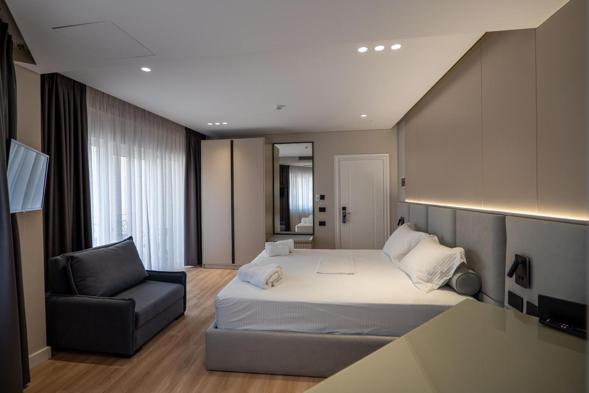 סרנדה Ami Mar Hotel מראה חיצוני תמונה