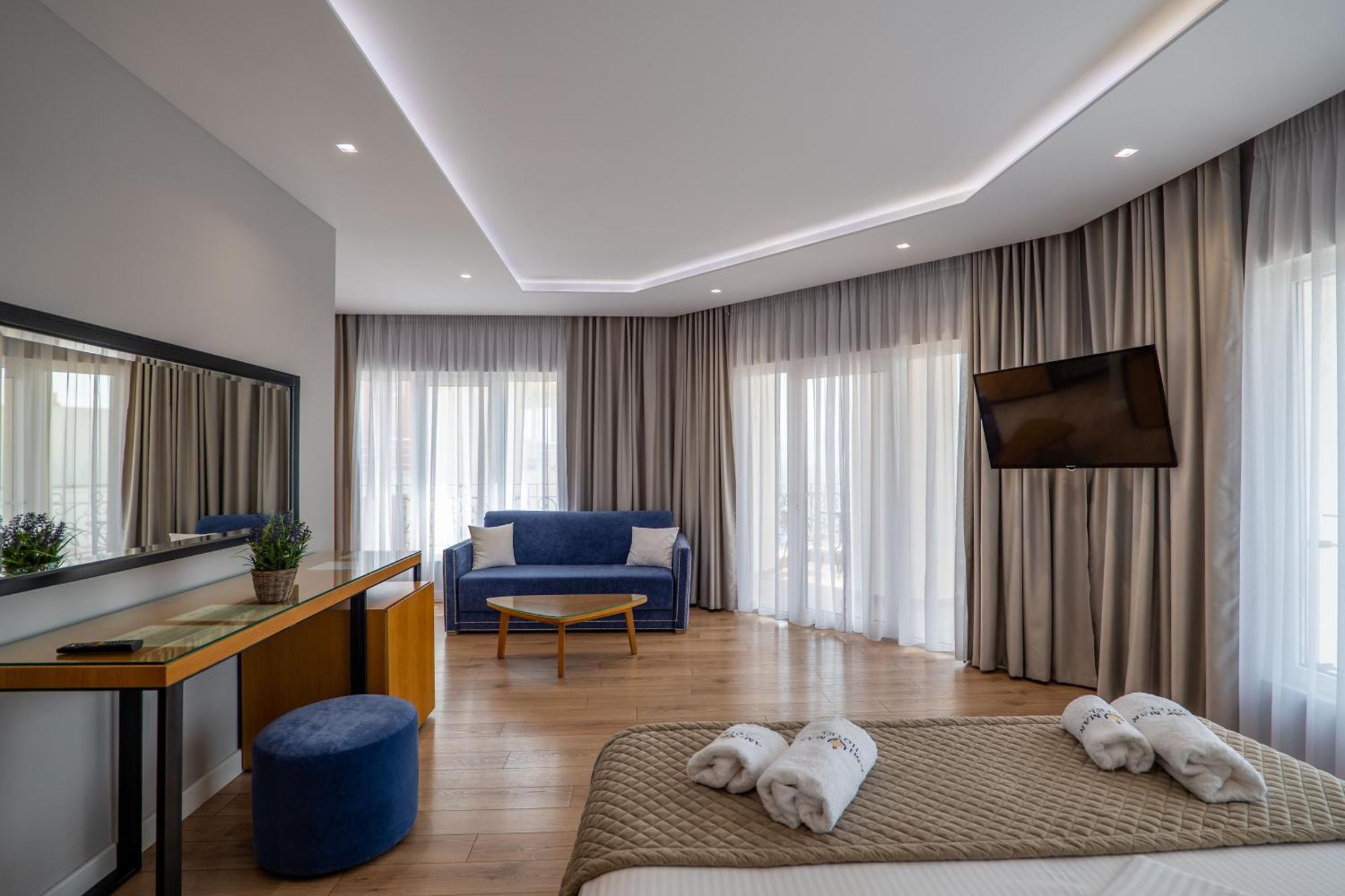 סרנדה Ami Mar Hotel מראה חיצוני תמונה