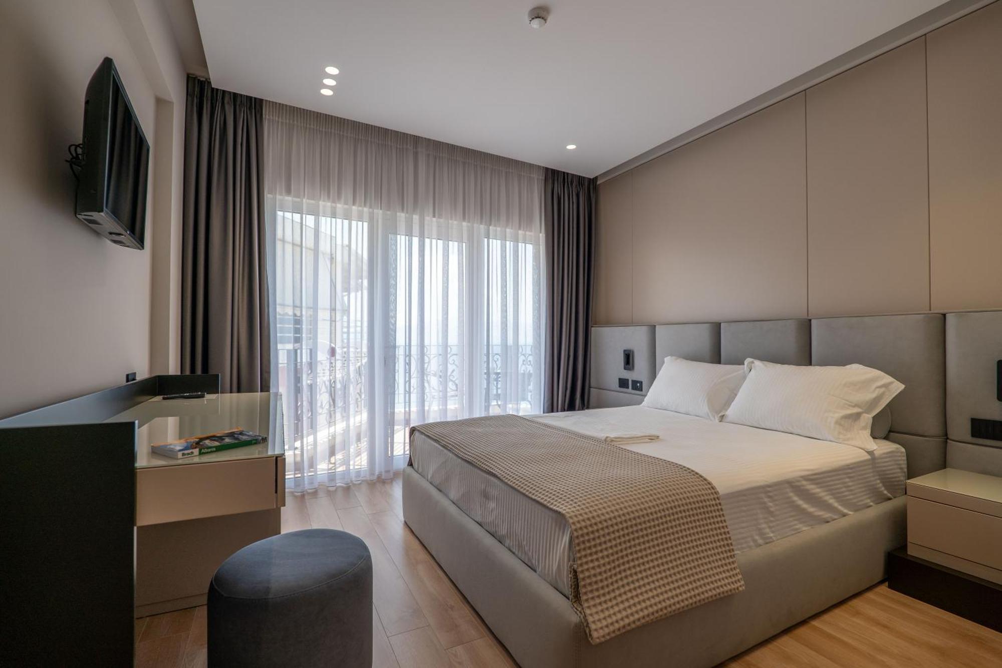 סרנדה Ami Mar Hotel מראה חיצוני תמונה
