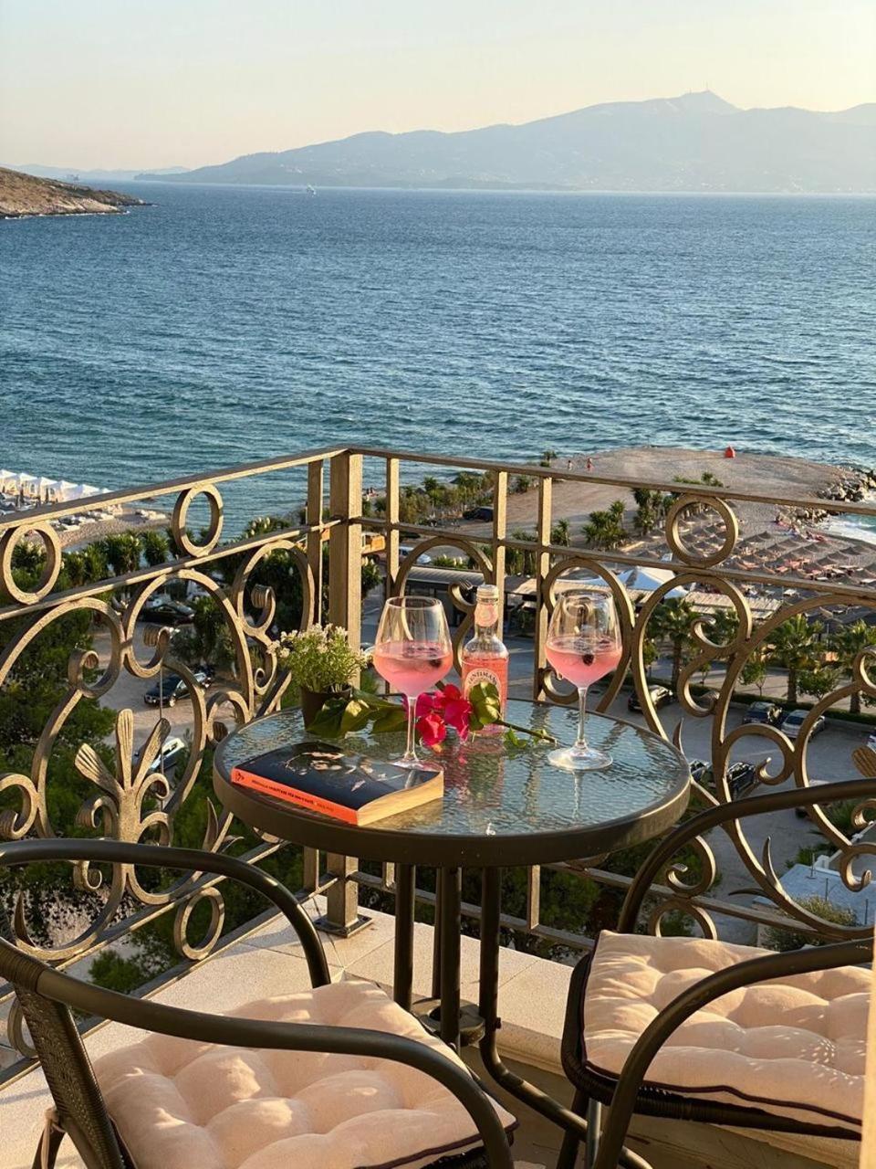 סרנדה Ami Mar Hotel מראה חיצוני תמונה