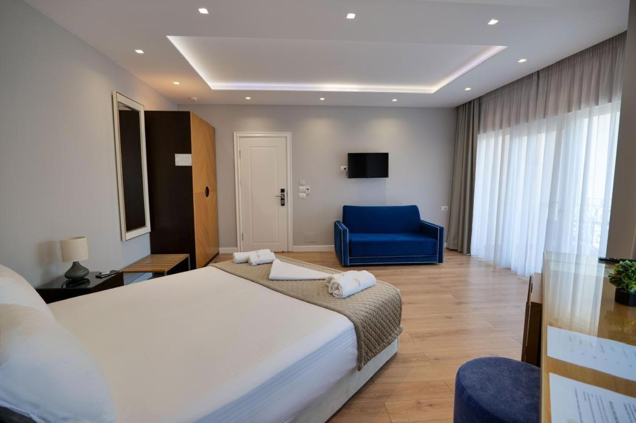 סרנדה Ami Mar Hotel מראה חיצוני תמונה